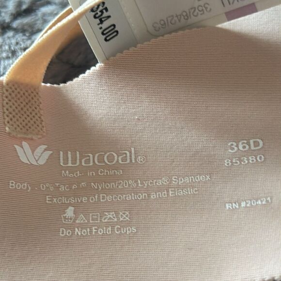 Wacoal iBra!  - Picture 6 of 9